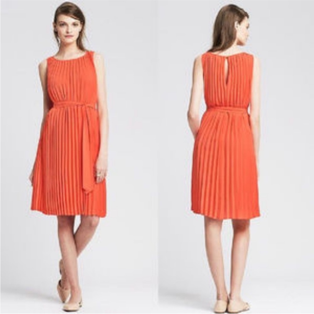 Banana Republic Pleated Shift Dress